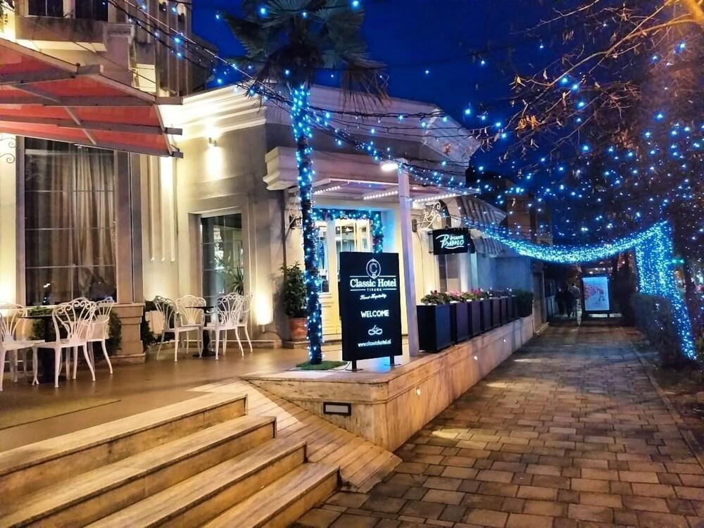 Classic Hotel Tirana Kültér fotó