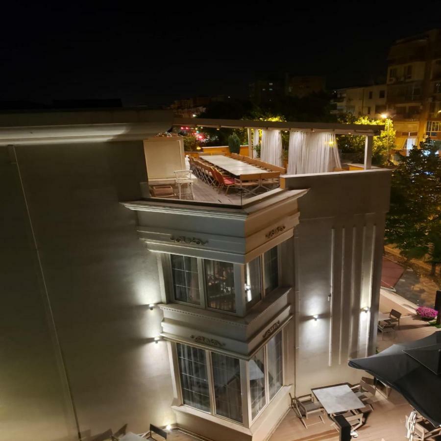 Classic Hotel Tirana Kültér fotó